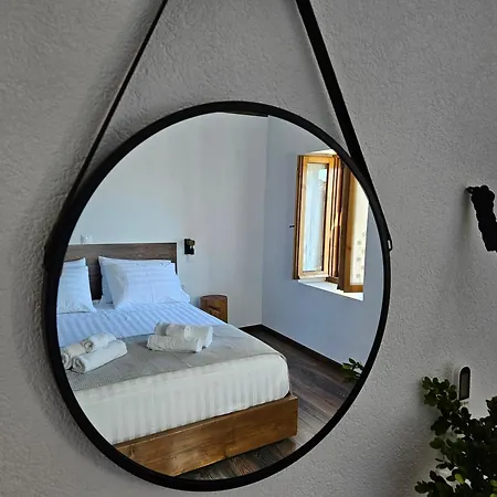 فيلة Rouga Spanokhórion